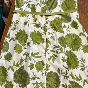 Jessica Howard Green and White Floral Dress with cropped sweater- Size 22W